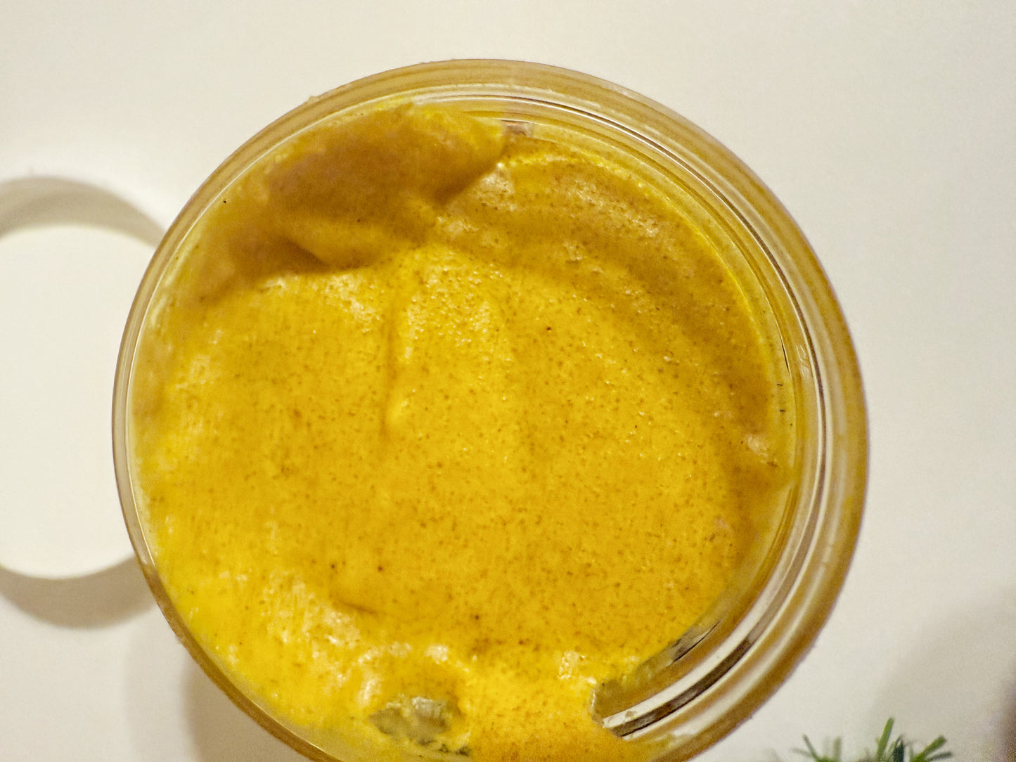4.OZ TUMERIC FACE SCRUB